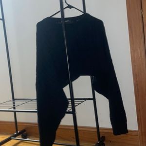 cropped knitted black sweater